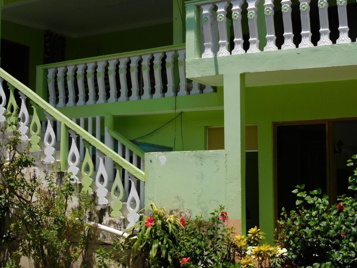 Hotel Casa De Huespedes Yoli By Rotamundos Playa Chachalacas Exterior foto