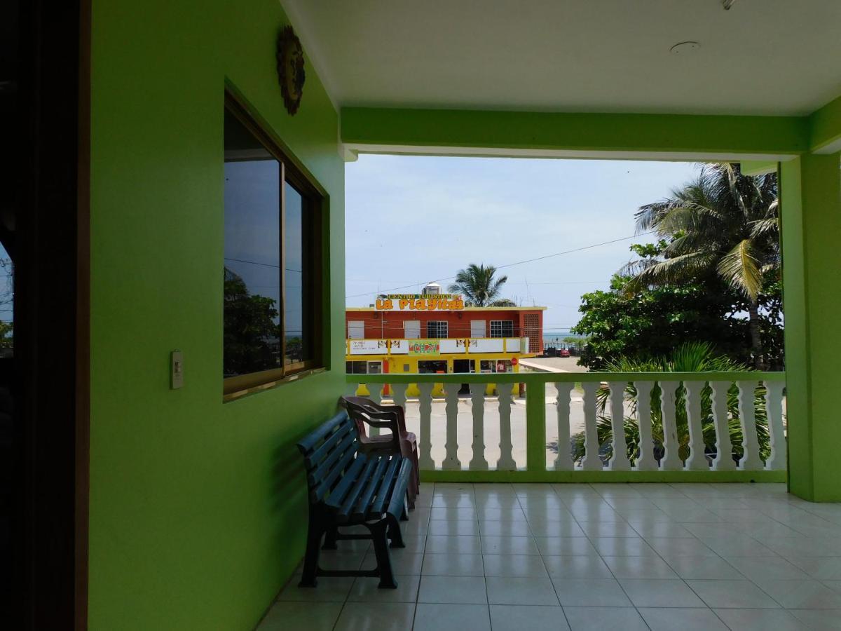Hotel Casa De Huespedes Yoli By Rotamundos Playa Chachalacas Exterior foto